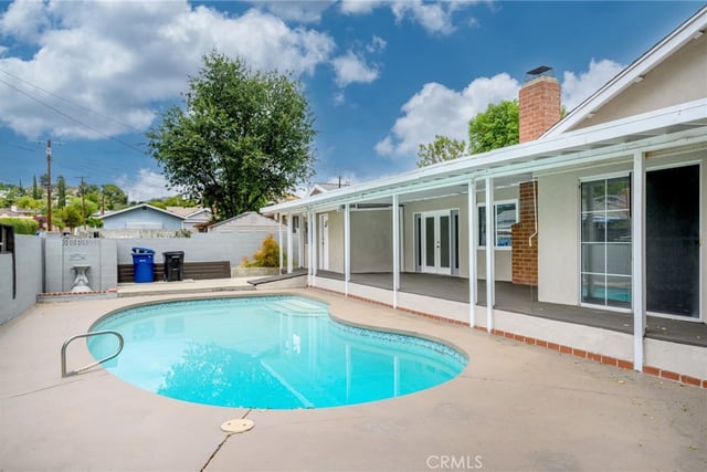 11555 Collett Ave, Granada Hills, CA 91344 — photo 6 of 42