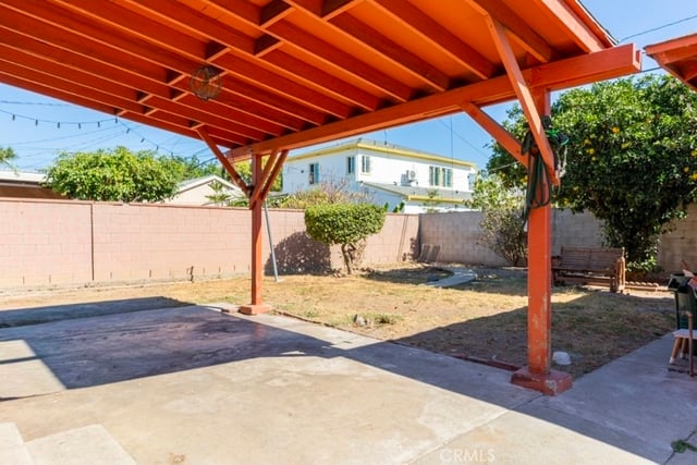 5421 Repetto, Los Angeles, CA 90022 — photo 20 of 24
