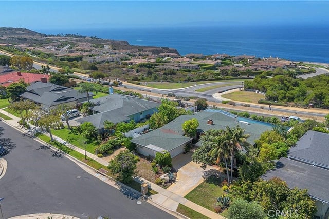 30327 Via Cambron, Rancho Palos Verdes, CA 90275 — photo 10 of 17