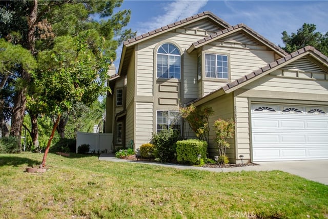 26652 Whippoorwill, Canyon Country, CA 91351 — photo 2 of 65