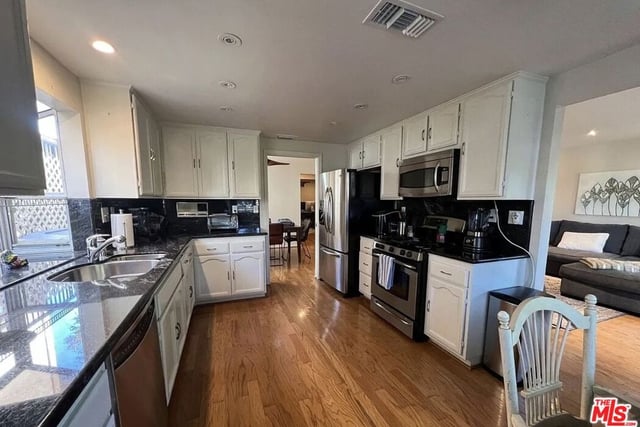 5407 Isabella Court, Agoura Hills, CA 91301 — photo 2 of 16