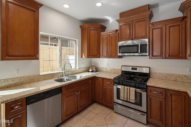 9104 Florence Avenue, Downey, CA 90240 — photo 11 of 49