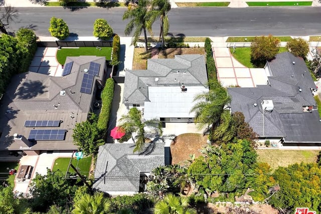 18352 Bessemer Street, Tarzana, CA 91335 — photo 41 of 43