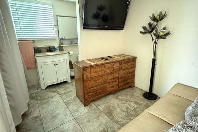 23327 Orchard, Carson, CA 90745 — photo 10 of 22