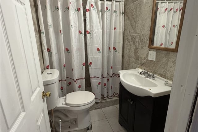 23327 Orchard, Carson, CA 90745 — photo 13 of 22