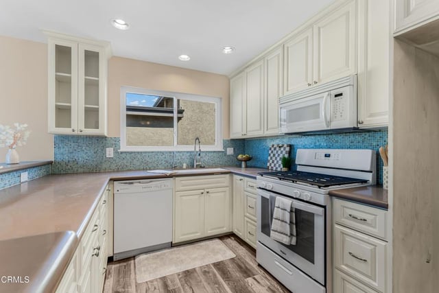 3051 E Harbor Blvd, Ventura, CA 93001 — photo 12 of 25