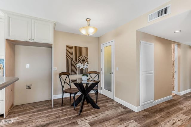 3051 E Harbor Blvd, Ventura, CA 93001 — photo 8 of 25