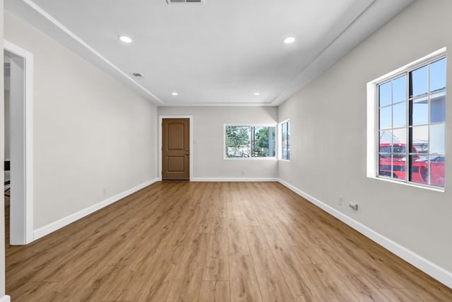 11822 Rialto, Sun Valley, CA 91352 — photo 15 of 28