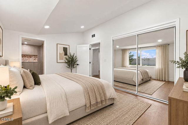 975 E Avenida De Los Arboles, Thousand Oaks, CA 91360 — photo 12 of 19