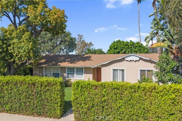 11201 Petit Avenue, Los Angeles, CA 91344 — photo 2 of 65