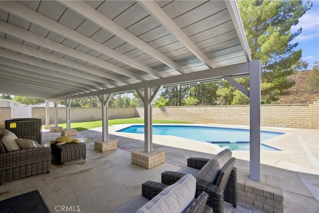23002 La Granja, Valencia, CA 91354 — photo 40 of 58