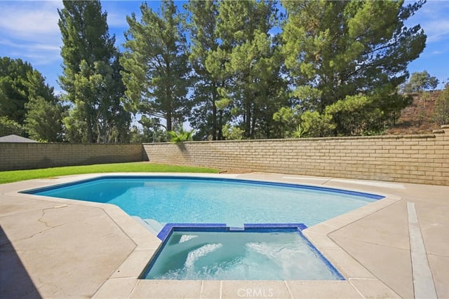 23002 La Granja, Valencia, CA 91354 — photo 42 of 58