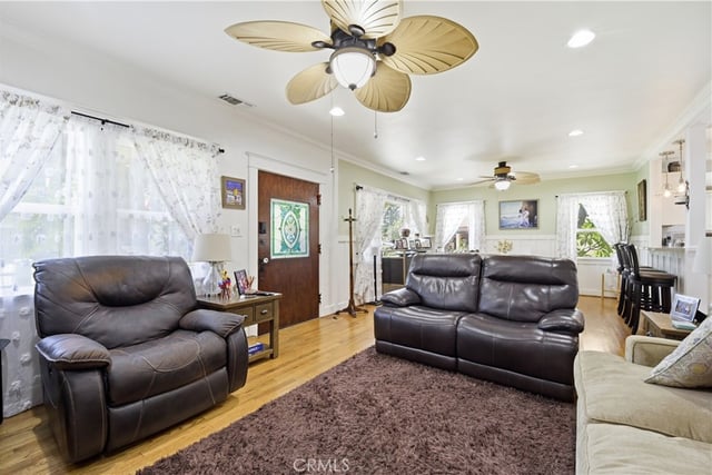 1717 Phillips Way, Highland Park, CA 90042 — photo 4 of 23