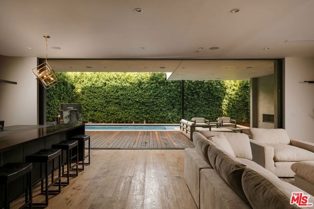 738 N Harper Avenue, Los Angeles, CA 90046 — photo 4 of 22