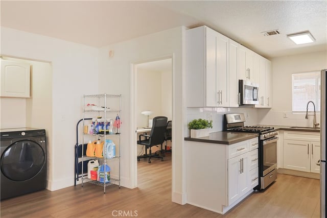 2214 W Wardlow, Long Beach, CA 90810 — photo 7 of 24