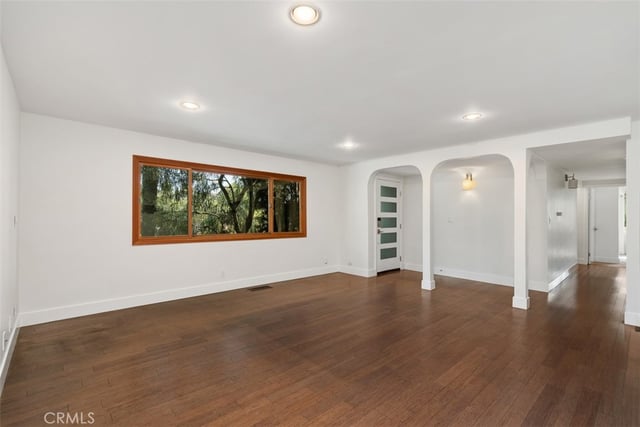 1925 Waterloo, Los Angeles, CA 90039 — photo 13 of 42