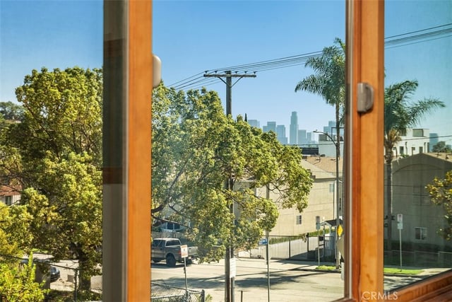 1925 Waterloo, Los Angeles, CA 90039 — photo 24 of 42