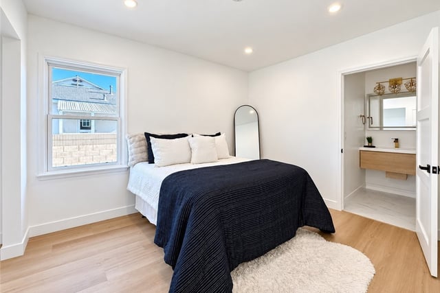 2380 Argonne, Long Beach, CA 90815 — photo 13 of 25