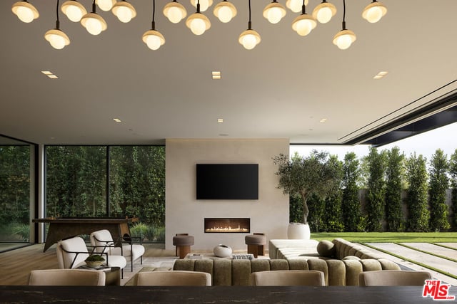 1660 Casale Road, Pacific Palisades, CA 90272 — photo 39 of 62