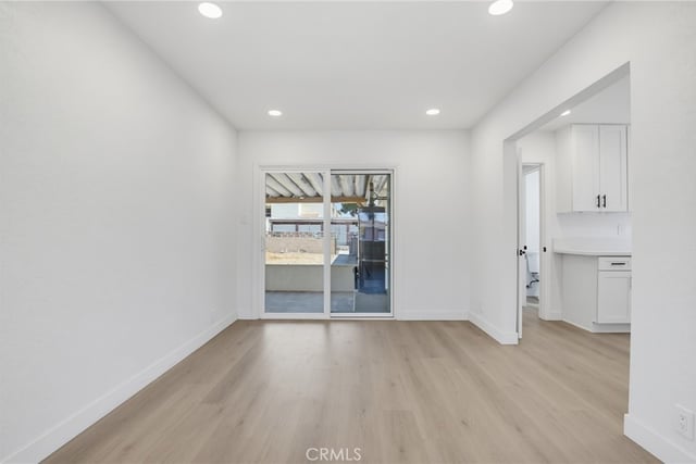 570 N East End Avenue, Pomona, CA 91767 — photo 10 of 26
