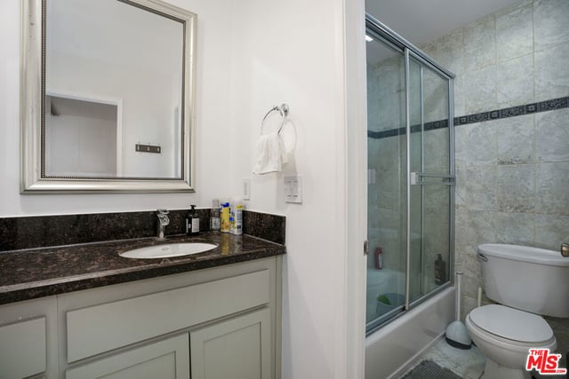 11645 Montana Avenue 222, Los Angeles, CA 90049 — photo 22 of 26