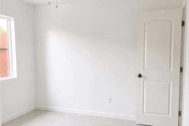 11848 Chadron, Pacoima, CA 91331 — photo 19 of 23