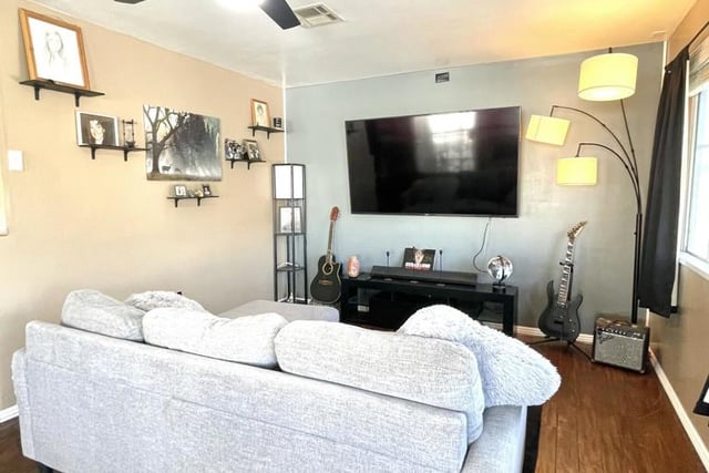 21500 Lassen Street 117, Chatsworth, CA 91311 — photo 7 of 15