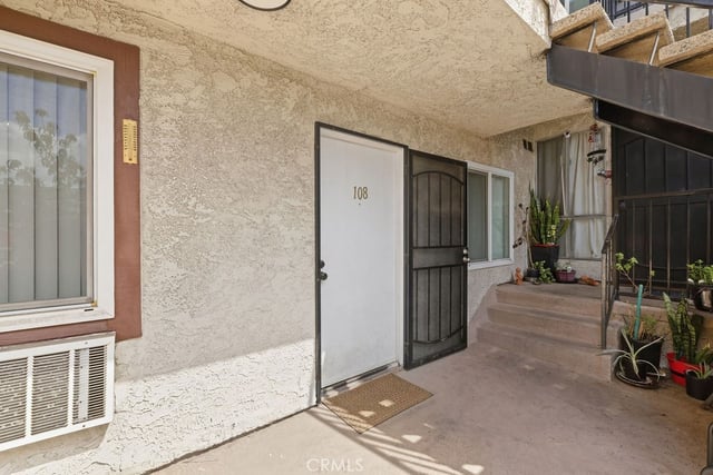 8800 Cedros Avenue 108, Panorama City, CA 91402 — photo 3 of 22