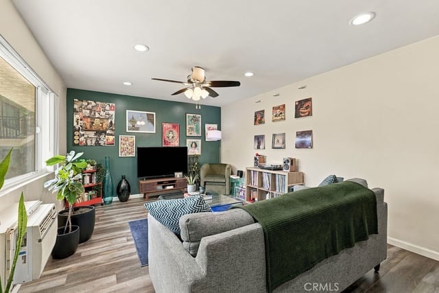 8800 Cedros Avenue 108, Panorama City, CA 91402 — photo 4 of 22