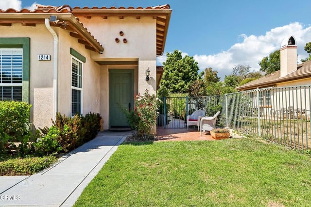 1214 Grant Line Street, Santa Paula, CA 93060 — photo 7 of 47
