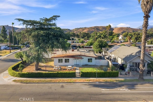 2065 W Orange Grove, Pomona, CA 91768 — photo 35 of 39