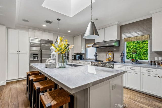 14647 Valley Vista Boulevard, Sherman Oaks, CA 91403 — photo 19 of 60