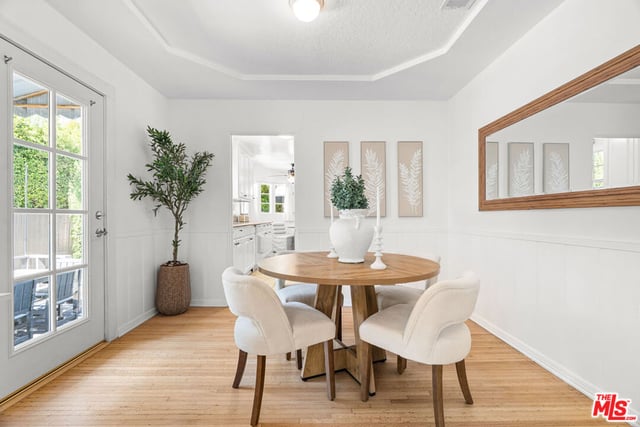 1185 Hauser Boulevard, Los Angeles, CA 90019 — photo 18 of 48