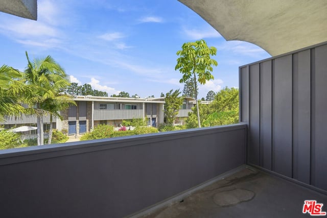 13235 Fiji Way F, Los Angeles, CA 90292 — photo 19 of 35
