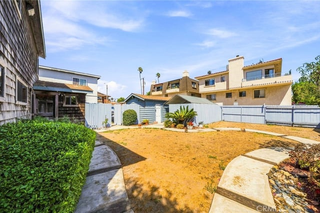 456 W 40th, San Pedro, CA 90731 — photo 32 of 47
