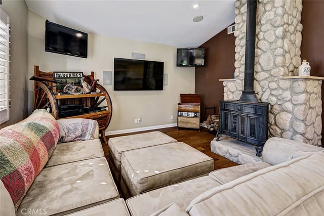 24474 Winlock, Torrance, CA 90505 — photo 6 of 44