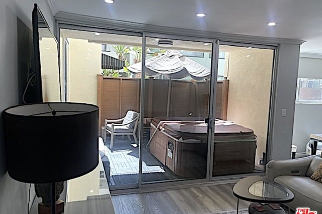 1015 N Kings Road 104, West Hollywood, CA 90069 — photo 15 of 35