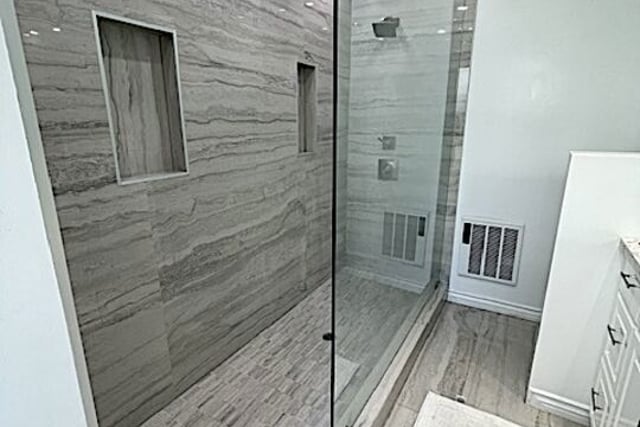 1015 N Kings Road 104, West Hollywood, CA 90069 — photo 31 of 35