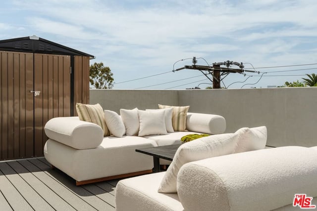 1051 N Spaulding Avenue E, West Hollywood, CA 90046 — photo 53 of 59