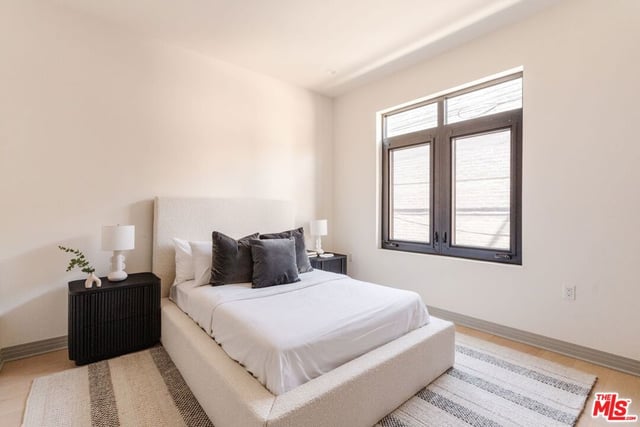 1051 N Spaulding Avenue B, West Hollywood, CA 90046 — photo 34 of 51