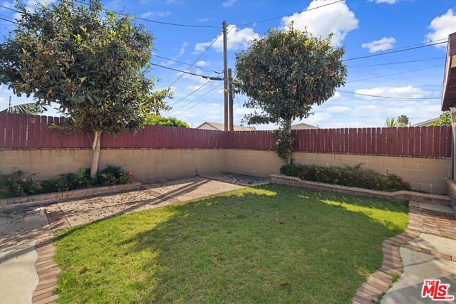 2124 W 112th Street, Los Angeles, CA 90047 — photo 41 of 41