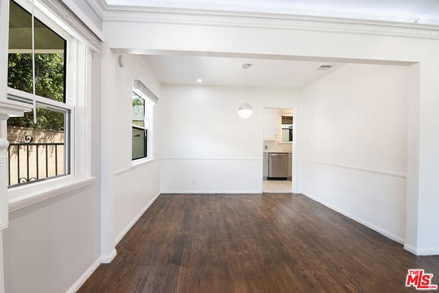 414 University Avenue, Burbank, CA 91504 — photo 12 of 58