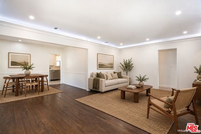414 University Avenue, Burbank, CA 91504 — photo 13 of 58