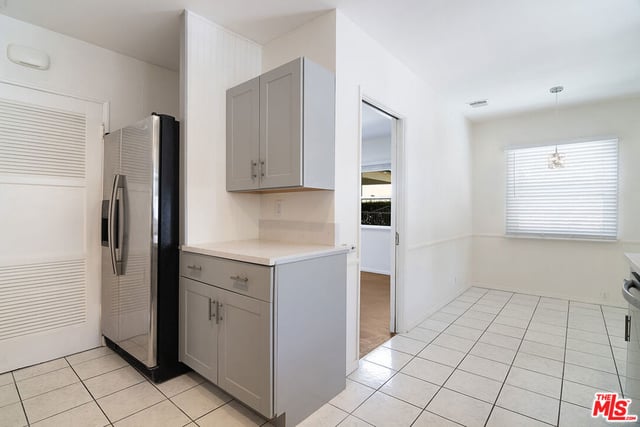 414 University Avenue, Burbank, CA 91504 — photo 25 of 58