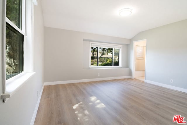 414 University Avenue, Burbank, CA 91504 — photo 32 of 58