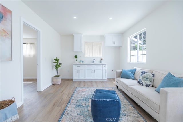 232 W 40th Place, Los Angeles, CA 90037 — photo 13 of 61