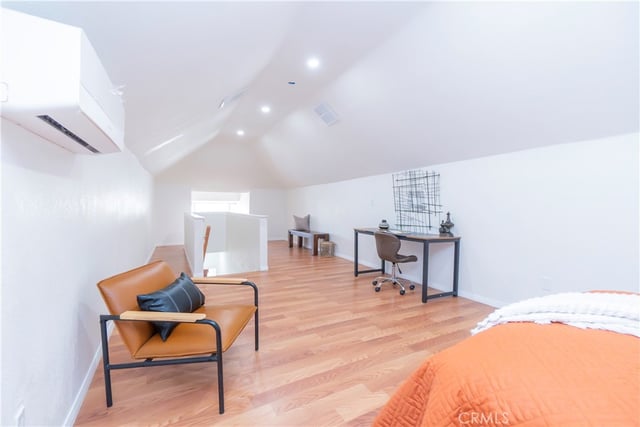 232 W 40th Place, Los Angeles, CA 90037 — photo 23 of 61