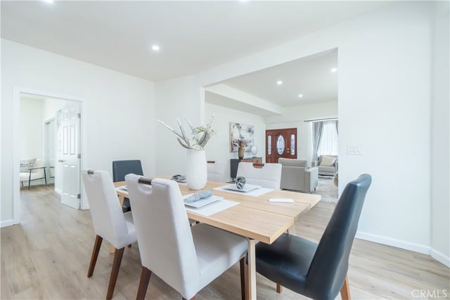 232 W 40th Place, Los Angeles, CA 90037 — photo 34 of 61