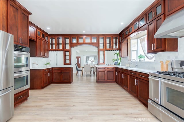 232 W 40th Place, Los Angeles, CA 90037 — photo 35 of 61