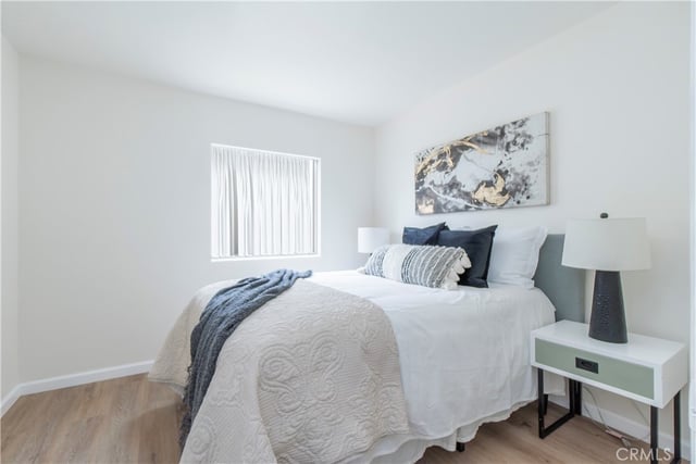 232 W 40th Place, Los Angeles, CA 90037 — photo 6 of 61